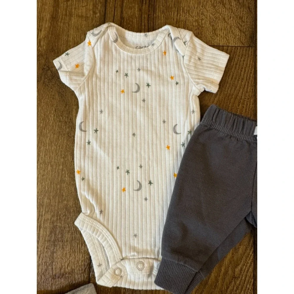 Newborn Baby Boy Bodysuits Shirts Jeans Pants Outfits Clothes Lot Dinosaurs
